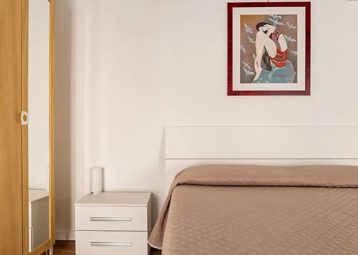 Monna Lisa's House *