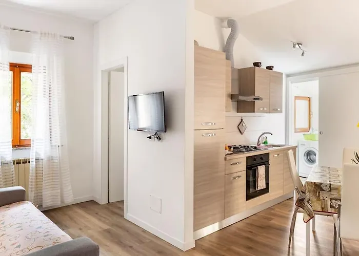 Monna Lisa's House *