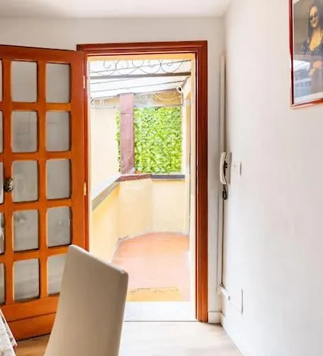 Monna Lisa's House Апартаменты